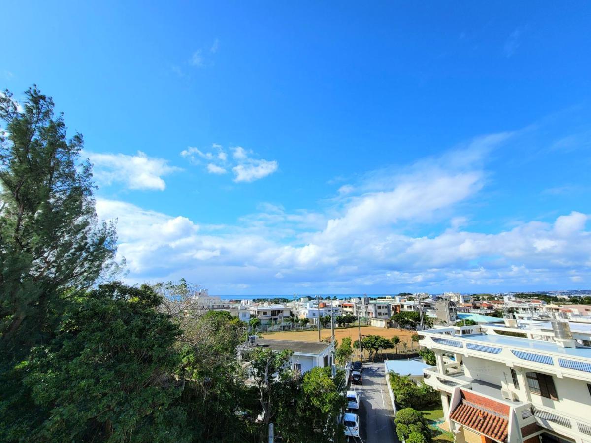 Villa Blu Okinawa Chatan: Arena-Adjacent Vacation Rental Exterior photo