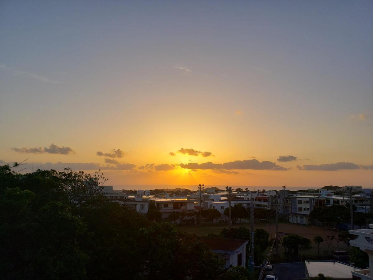 Villa Blu Okinawa Chatan: Arena-Adjacent Vacation Rental Exterior photo